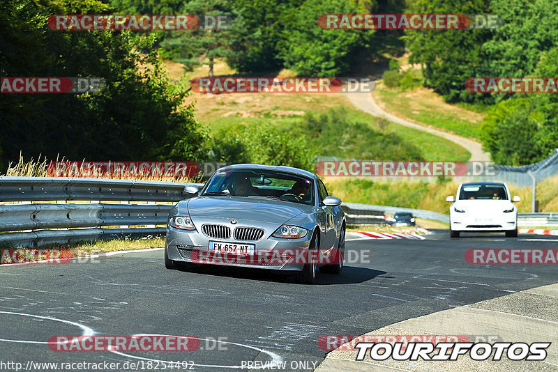 Bild #18254492 - Touristenfahrten Nürburgring Nordschleife (03.08.2022)