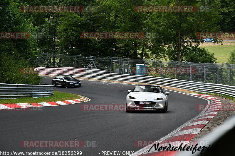 Bild #18256299 - Touristenfahrten Nürburgring Nordschleife (04.08.2022)