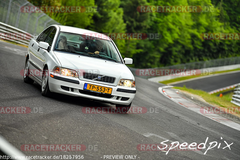 Bild #18257956 - Touristenfahrten Nürburgring Nordschleife (04.08.2022)