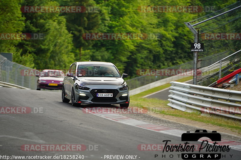 Bild #18258240 - Touristenfahrten Nürburgring Nordschleife (04.08.2022)