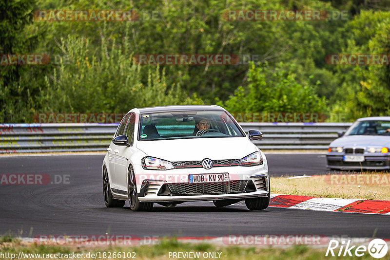 Bild #18266102 - Touristenfahrten Nürburgring Nordschleife (04.08.2022)