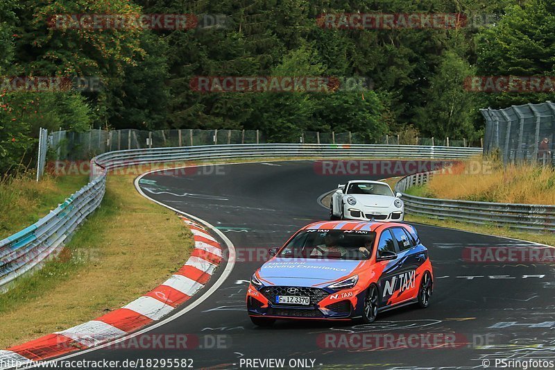 Bild #18295582 - Touristenfahrten Nürburgring Nordschleife (06.08.2022)