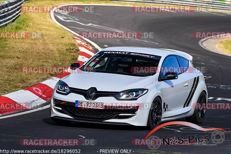 Bild #18296052 - Touristenfahrten Nürburgring Nordschleife (06.08.2022)