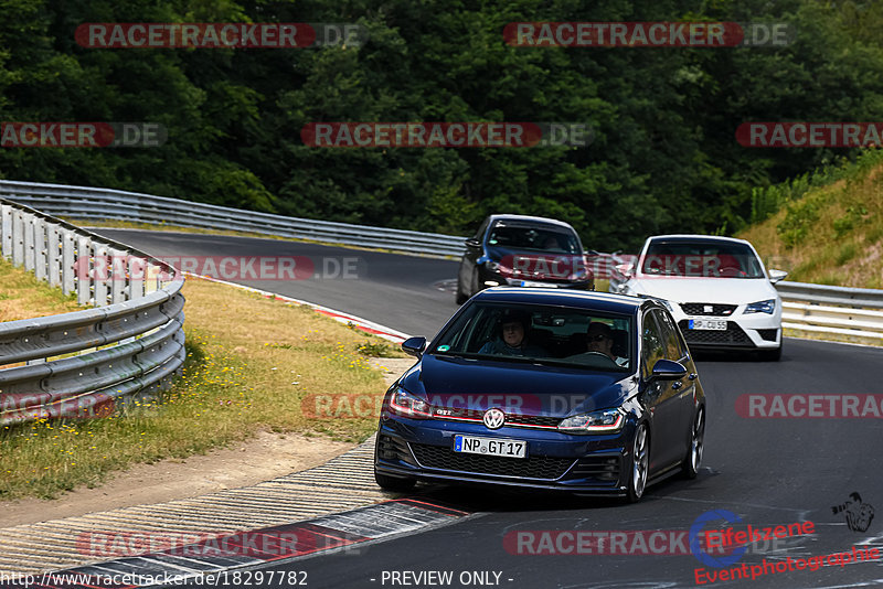 Bild #18297782 - Touristenfahrten Nürburgring Nordschleife (06.08.2022)