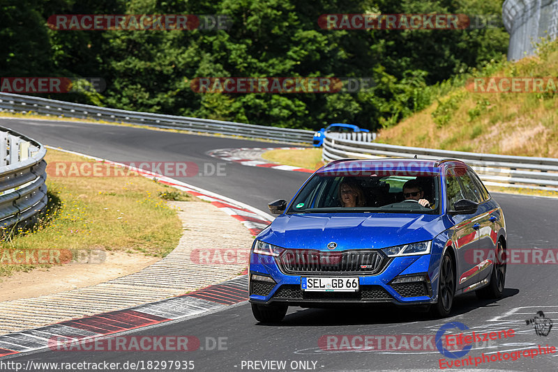 Bild #18297935 - Touristenfahrten Nürburgring Nordschleife (06.08.2022)