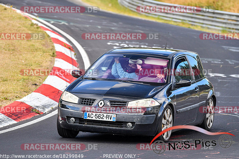 Bild #18299849 - Touristenfahrten Nürburgring Nordschleife (06.08.2022)