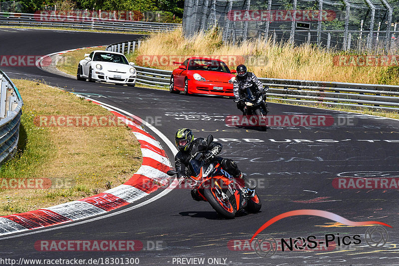 Bild #18301300 - Touristenfahrten Nürburgring Nordschleife (06.08.2022)