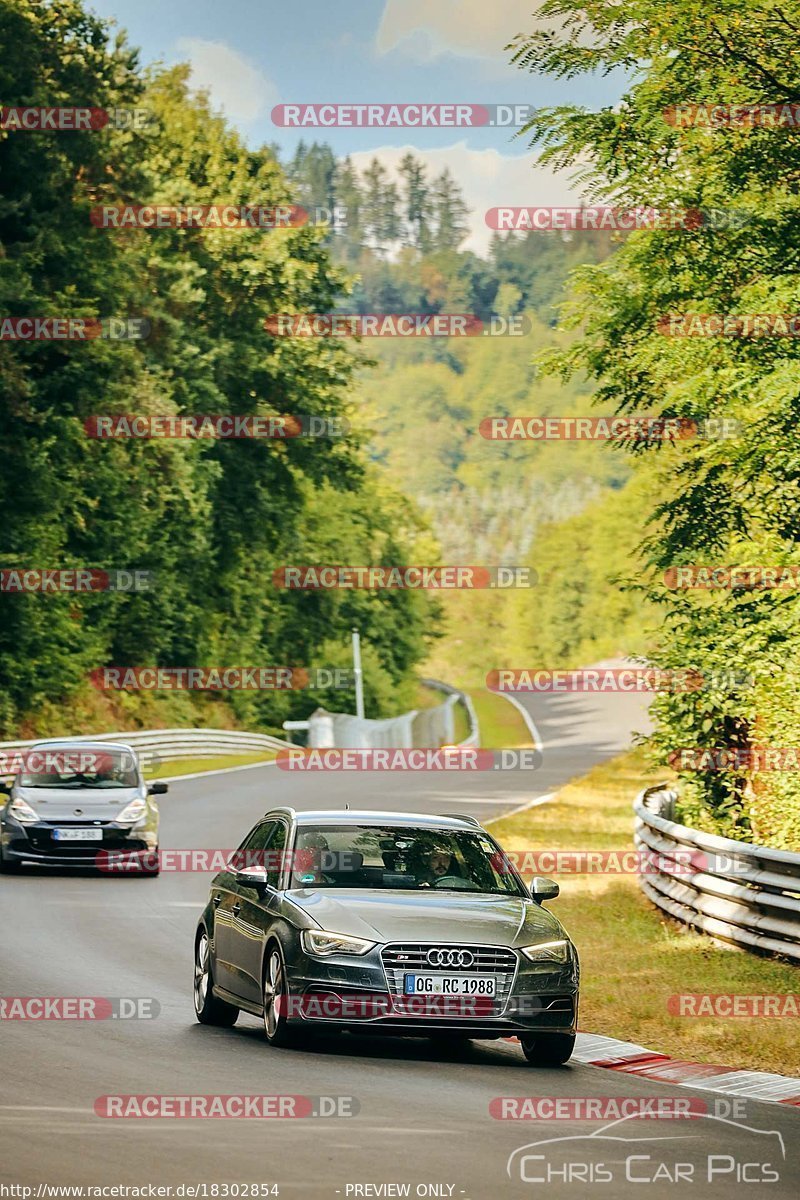 Bild #18302854 - Touristenfahrten Nürburgring Nordschleife (06.08.2022)