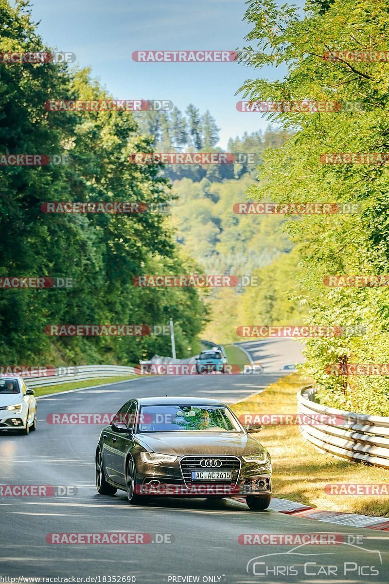 Bild #18352690 - Touristenfahrten Nürburgring Nordschleife (07.08.2022)