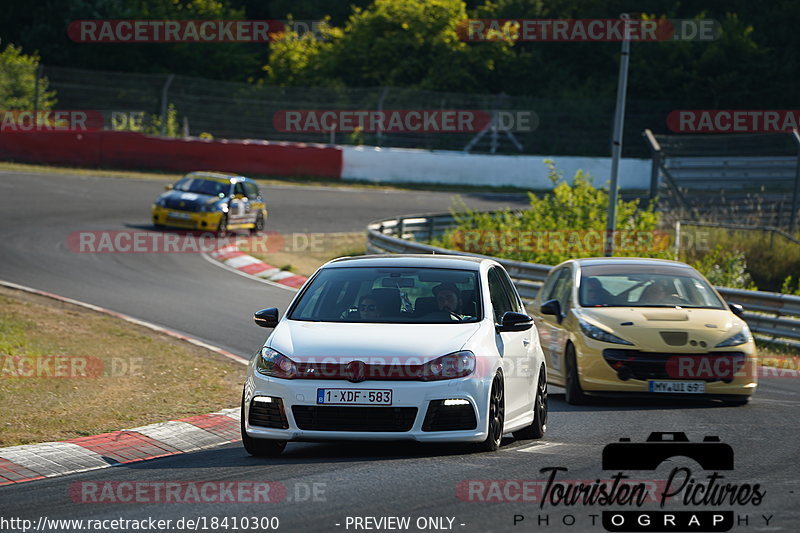 Bild #18410300 - Touristenfahrten Nürburgring Nordschleife (09.08.2022)