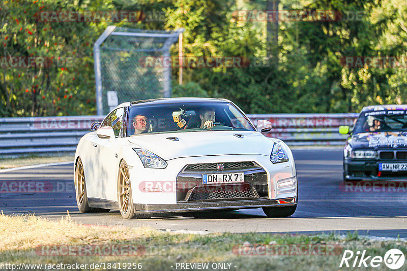 Bild #18419256 - Touristenfahrten Nürburgring Nordschleife (09.08.2022)