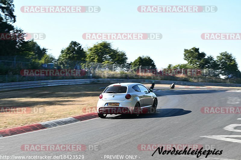 Bild #18423529 - Touristenfahrten Nürburgring Nordschleife (10.08.2022)