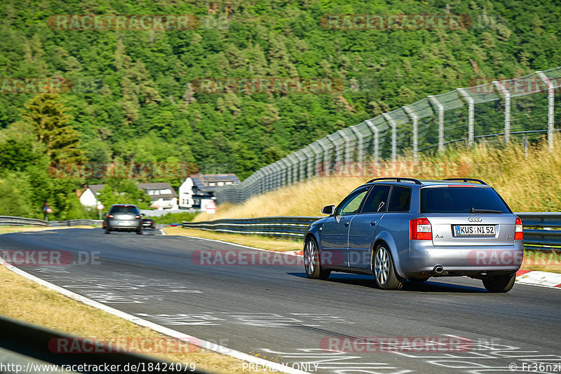 Bild #18424079 - Touristenfahrten Nürburgring Nordschleife (10.08.2022)