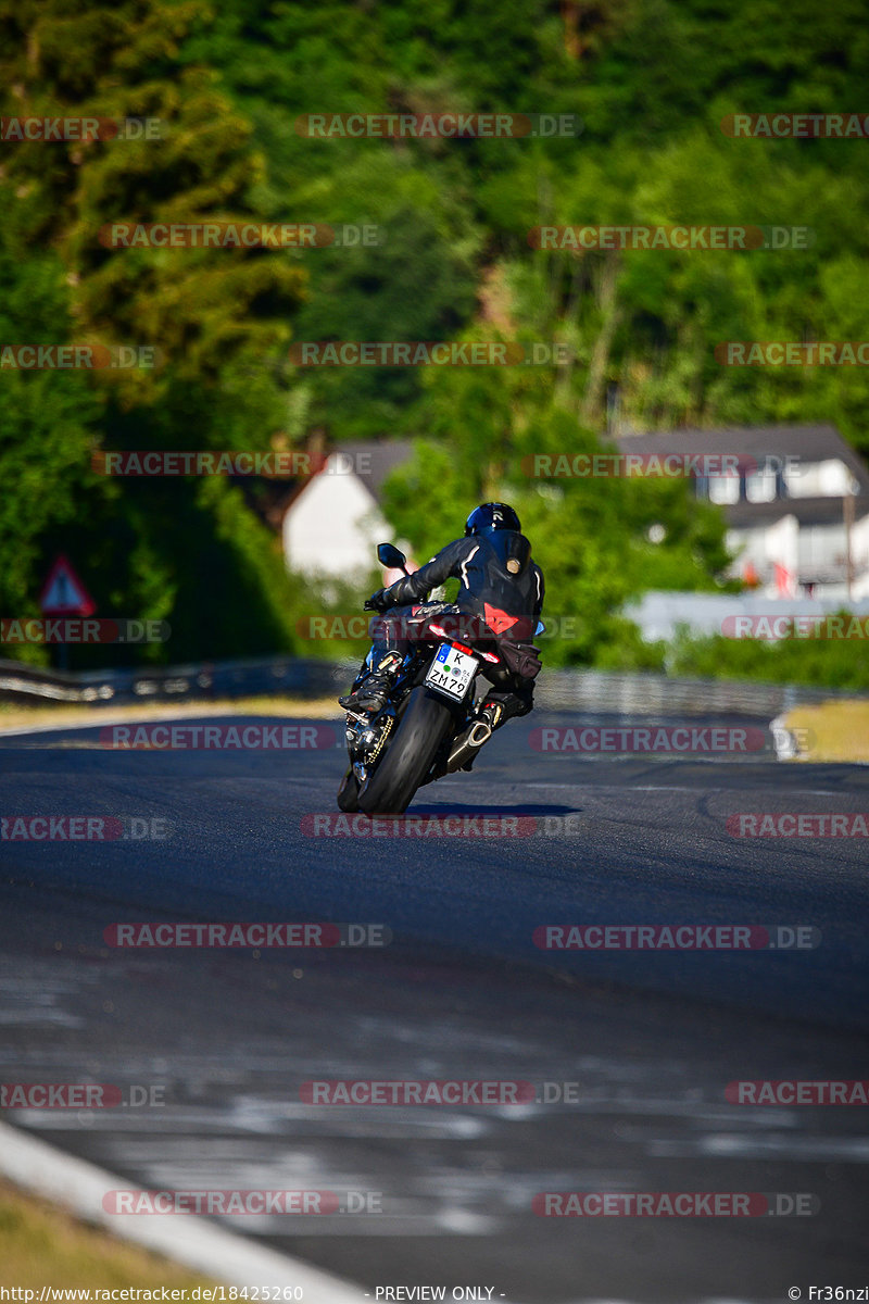 Bild #18425260 - Touristenfahrten Nürburgring Nordschleife (10.08.2022)