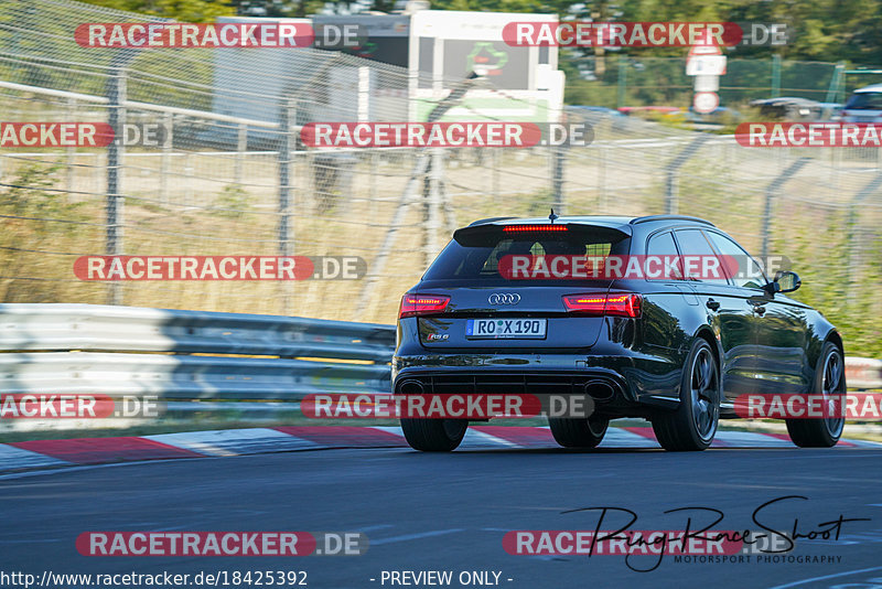 Bild #18425392 - Touristenfahrten Nürburgring Nordschleife (10.08.2022)