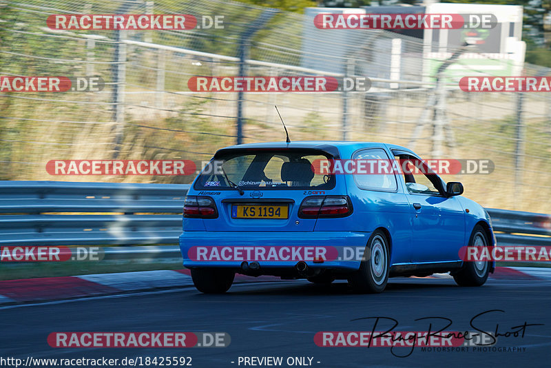 Bild #18425592 - Touristenfahrten Nürburgring Nordschleife (10.08.2022)