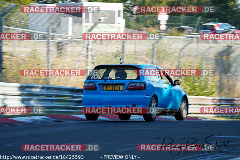 Bild #18425593 - Touristenfahrten Nürburgring Nordschleife (10.08.2022)