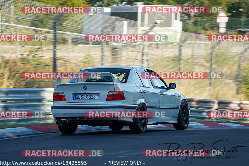 Bild #18425595 - Touristenfahrten Nürburgring Nordschleife (10.08.2022)