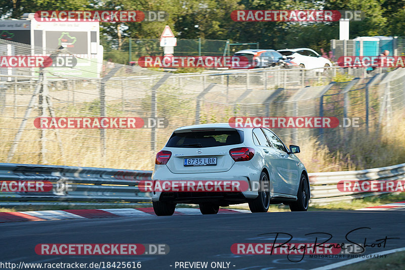 Bild #18425616 - Touristenfahrten Nürburgring Nordschleife (10.08.2022)