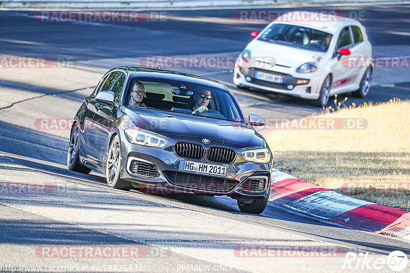 Bild #18426432 - Touristenfahrten Nürburgring Nordschleife (10.08.2022)