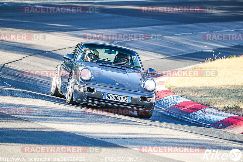 Bild #18428432 - Touristenfahrten Nürburgring Nordschleife (10.08.2022)