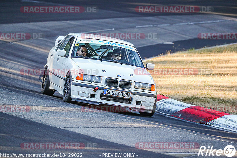 Bild #18429022 - Touristenfahrten Nürburgring Nordschleife (10.08.2022)