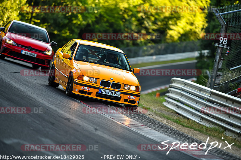 Bild #18429026 - Touristenfahrten Nürburgring Nordschleife (10.08.2022)