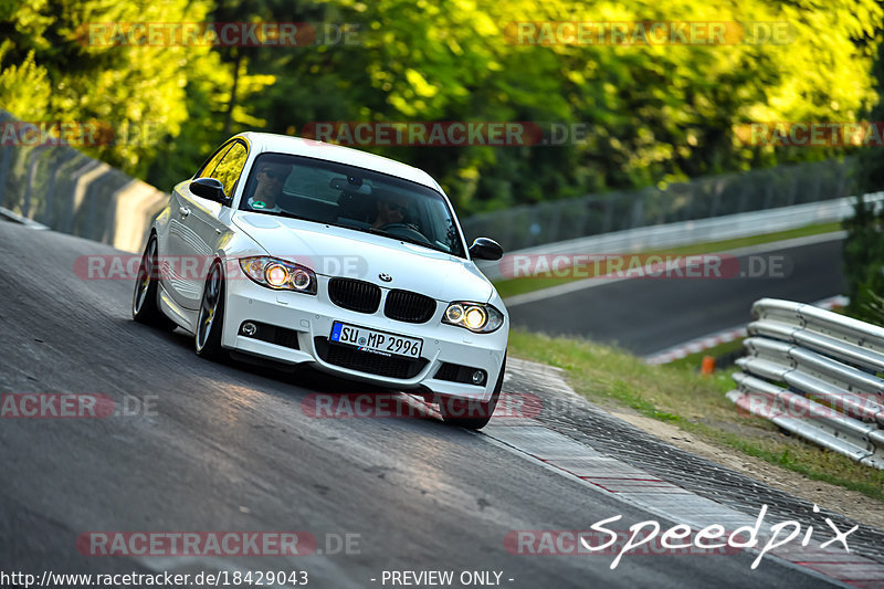 Bild #18429043 - Touristenfahrten Nürburgring Nordschleife (10.08.2022)