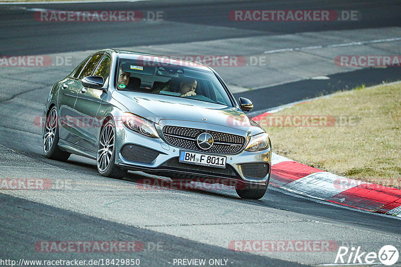 Bild #18429850 - Touristenfahrten Nürburgring Nordschleife (10.08.2022)