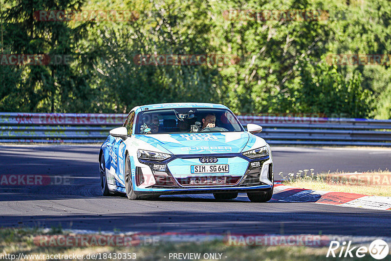 Bild #18430353 - Touristenfahrten Nürburgring Nordschleife (10.08.2022)