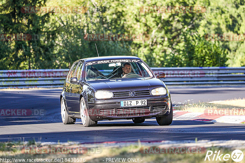 Bild #18430576 - Touristenfahrten Nürburgring Nordschleife (10.08.2022)