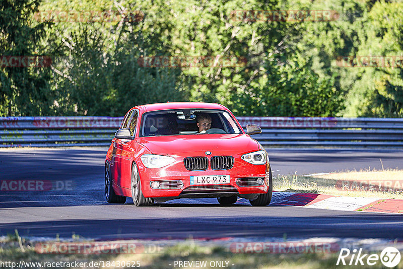 Bild #18430625 - Touristenfahrten Nürburgring Nordschleife (10.08.2022)