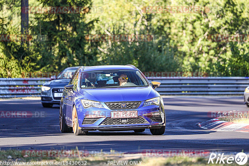 Bild #18430632 - Touristenfahrten Nürburgring Nordschleife (10.08.2022)