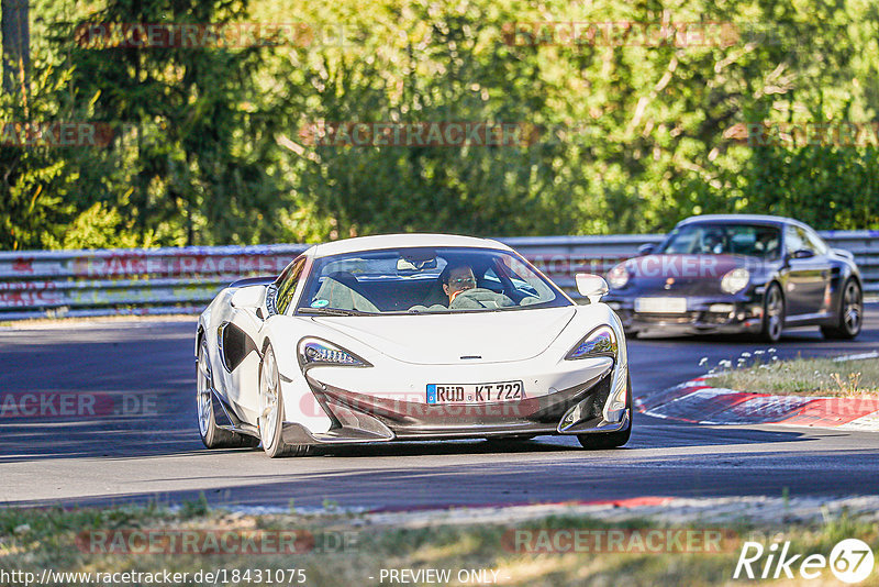 Bild #18431075 - Touristenfahrten Nürburgring Nordschleife (10.08.2022)