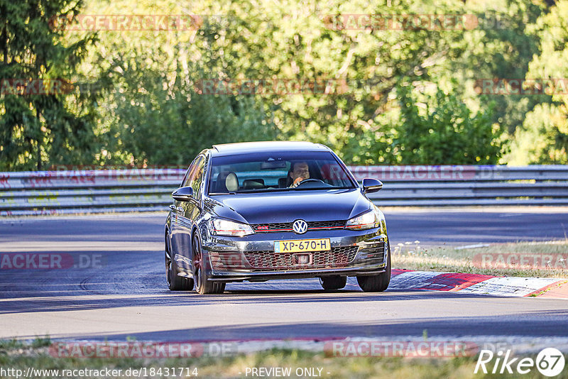 Bild #18431714 - Touristenfahrten Nürburgring Nordschleife (10.08.2022)