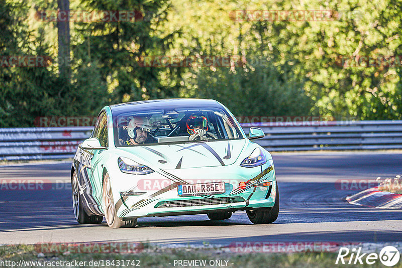 Bild #18431742 - Touristenfahrten Nürburgring Nordschleife (10.08.2022)