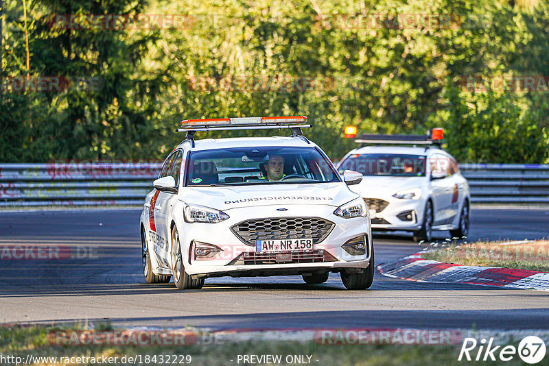 Bild #18432229 - Touristenfahrten Nürburgring Nordschleife (10.08.2022)