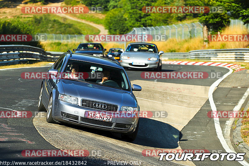 Bild #18432842 - Touristenfahrten Nürburgring Nordschleife (10.08.2022)