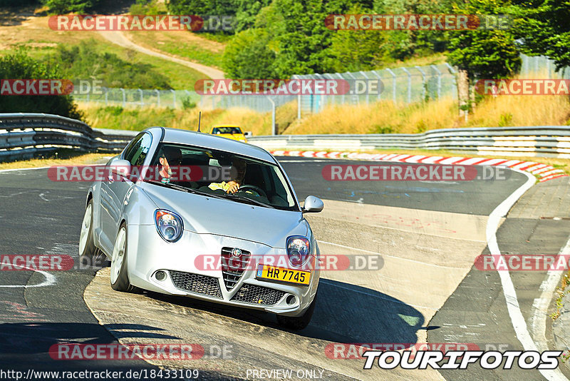 Bild #18433109 - Touristenfahrten Nürburgring Nordschleife (10.08.2022)