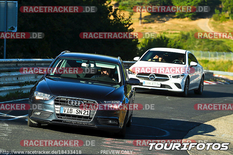 Bild #18433418 - Touristenfahrten Nürburgring Nordschleife (10.08.2022)