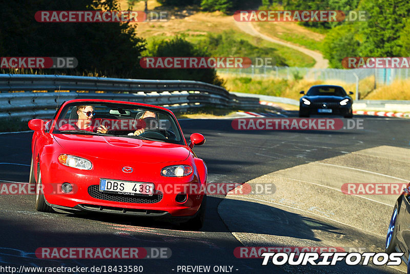 Bild #18433580 - Touristenfahrten Nürburgring Nordschleife (10.08.2022)