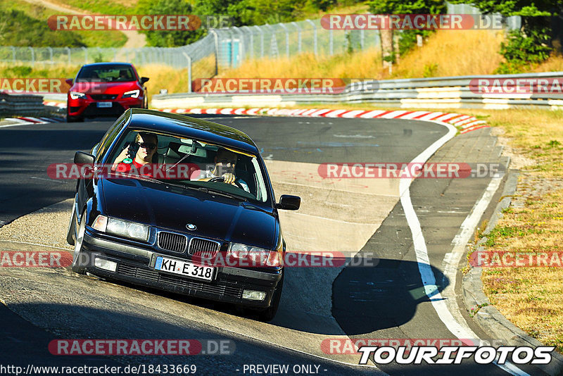 Bild #18433669 - Touristenfahrten Nürburgring Nordschleife (10.08.2022)