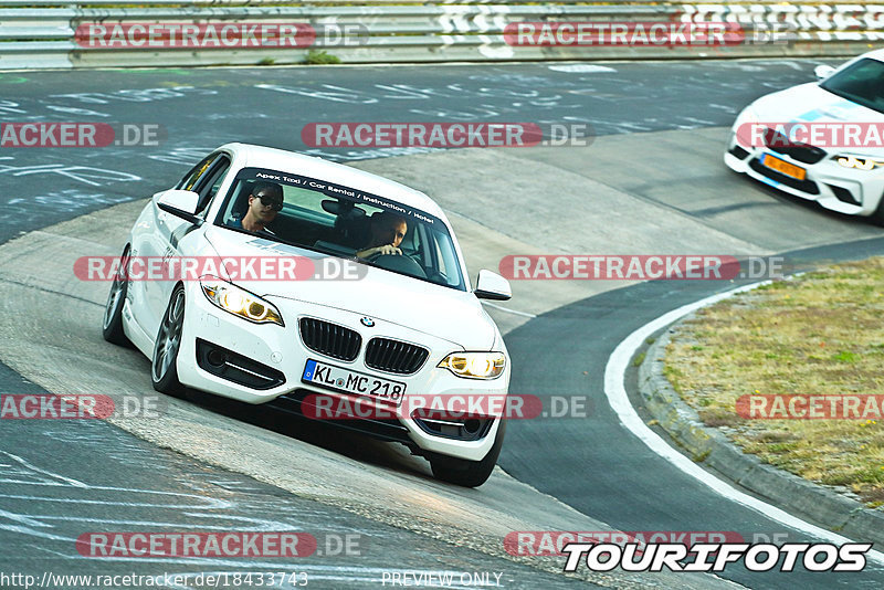 Bild #18433743 - Touristenfahrten Nürburgring Nordschleife (10.08.2022)