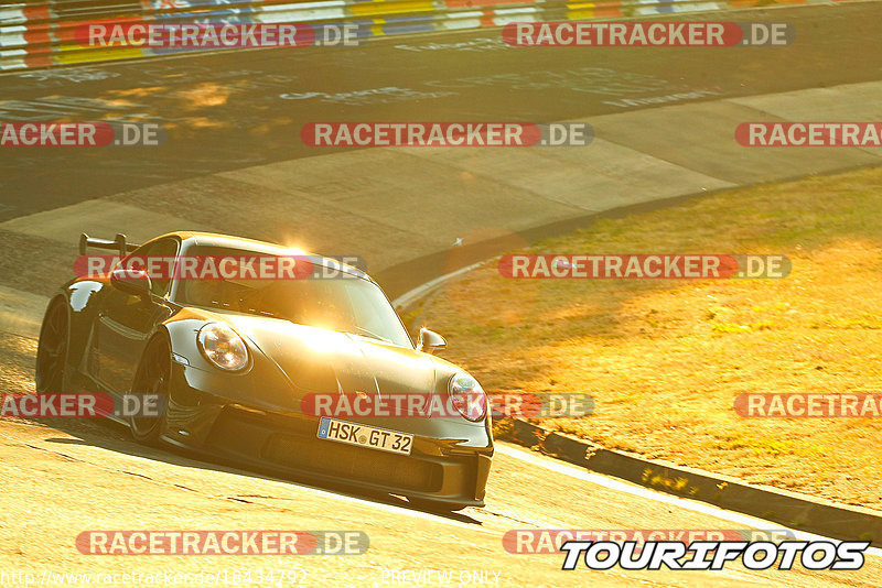 Bild #18434792 - Touristenfahrten Nürburgring Nordschleife (10.08.2022)