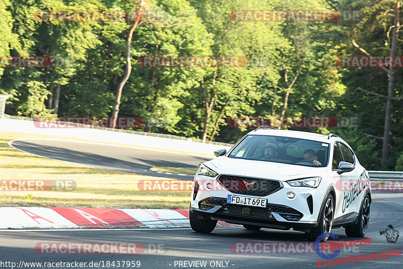 Bild #18437959 - Touristenfahrten Nürburgring Nordschleife (11.08.2022)