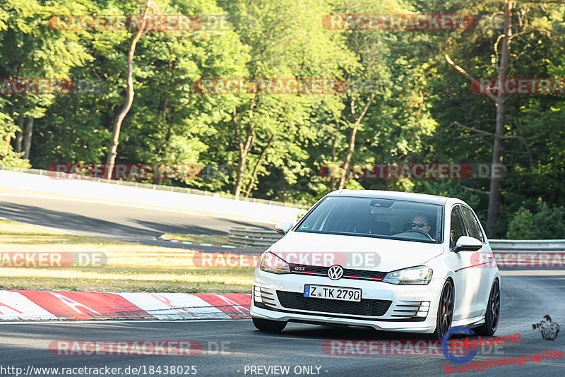 Bild #18438025 - Touristenfahrten Nürburgring Nordschleife (11.08.2022)