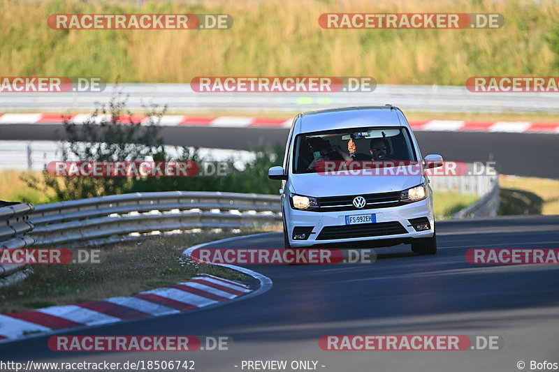 Bild #18506742 - Touristenfahrten Nürburgring Nordschleife (13.08.2022)