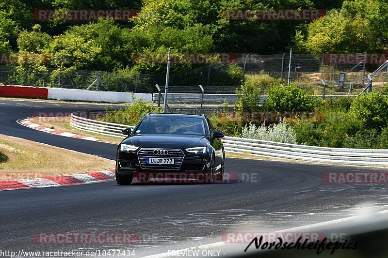 Bild #18477434 - Touristenfahrten Nürburgring Nordschleife (14.08.2022)