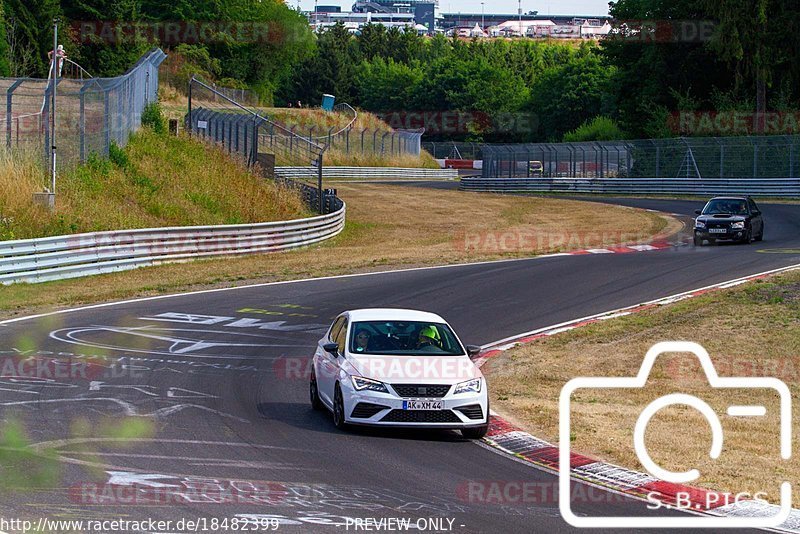 Bild #18482399 - Touristenfahrten Nürburgring Nordschleife (14.08.2022)