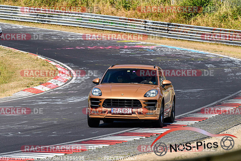 Bild #18484698 - Touristenfahrten Nürburgring Nordschleife (14.08.2022)